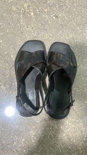 (Category: ) located in . Submitted by styledbym.co (Listing ID 1417585653, Image 1). Description: .