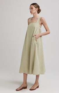 (Category: ) located in . Submitted by cloudycloset (Listing ID 1417511756, Image 1). Description: .