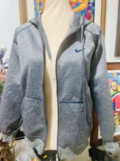 (Category: ) located in . Submitted by niqclassythrift (Listing ID 1417581216, Image 1). Description: .