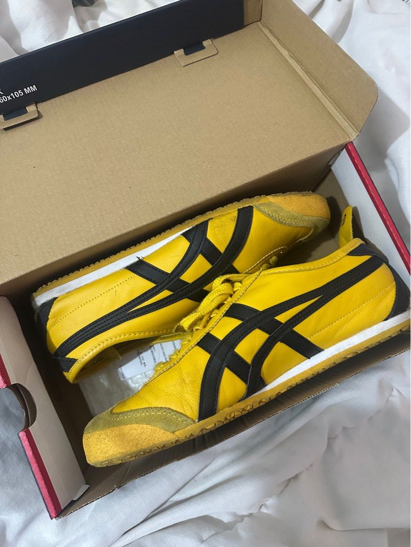 Onitsuka Kill Bill 25.5cm (Category: Sneakers) located in Manila. Submitted by jean_closet (Listing ID 1417426902, Image 2). Description: Authentic. All shoes posted are bought directly from store or reputable resellers/personal shoppers. I dont buy oem alternatives or any UA whatsoever :) Lightly used. Has signs of usage so kindly manage your expectations. Best price posted as we got this for 11k during its super peak era. Still very trendy unti