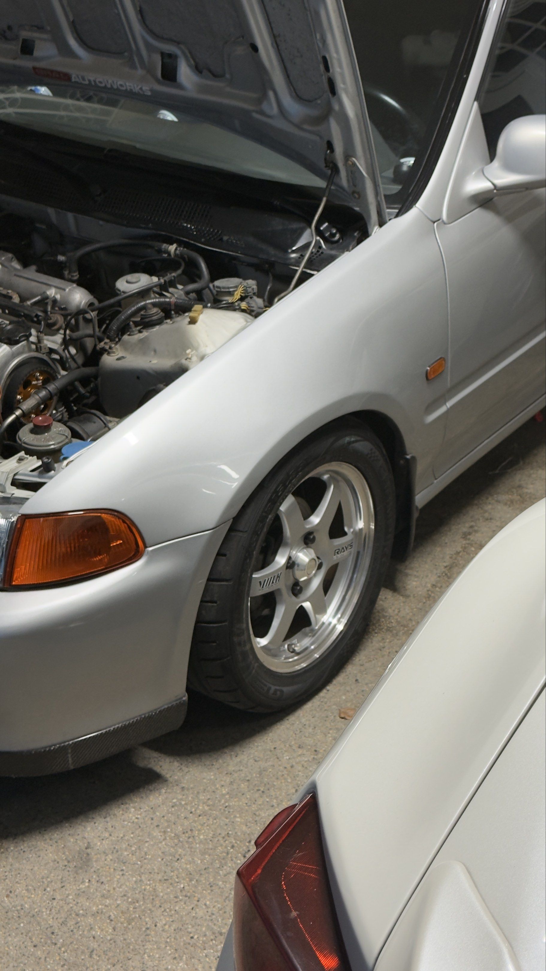 Original TE37 OG (Category: Mags and Tires) located in Mabalacat. Submitted by macho083 (Listing ID 1417591004, Image 2). Description: For Sale! Orig Volk Rays TE37 OG 2000 spec Diamond Silver 15x6.5 +35 4x100 Orig paint, minor guttermarks 1 wheel Complete with center caps and valve stems 95k nego Champiro SX2 195/55/15 2024 prod 4pcs 15k Pwede mags/tires, pwede bundle .