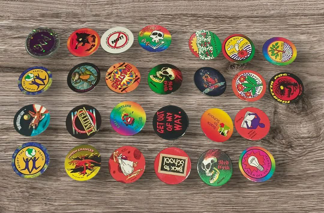 Pog Usa 1994 series 1 (Category: Vintage Collectibles) located in Pasig City. Submitted by Rona_Alea (Listing ID 1417597183, Image 1). Description: brand-new old stock 25pcs Pog and 1 slammer pog.