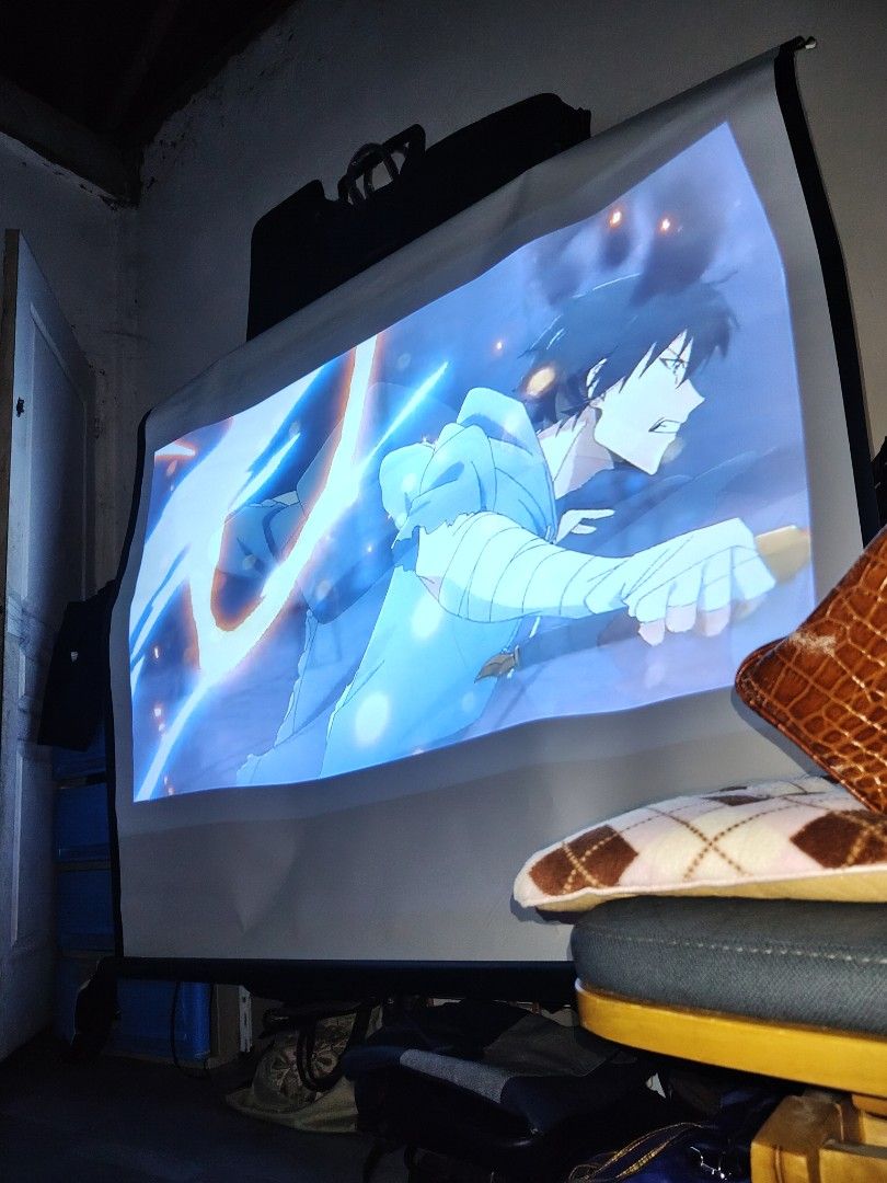 Projector screen (Category: Projectors) located in Gapan. Submitted by chashops31 (Listing ID 1417565108, Image 3). Description: pm.
