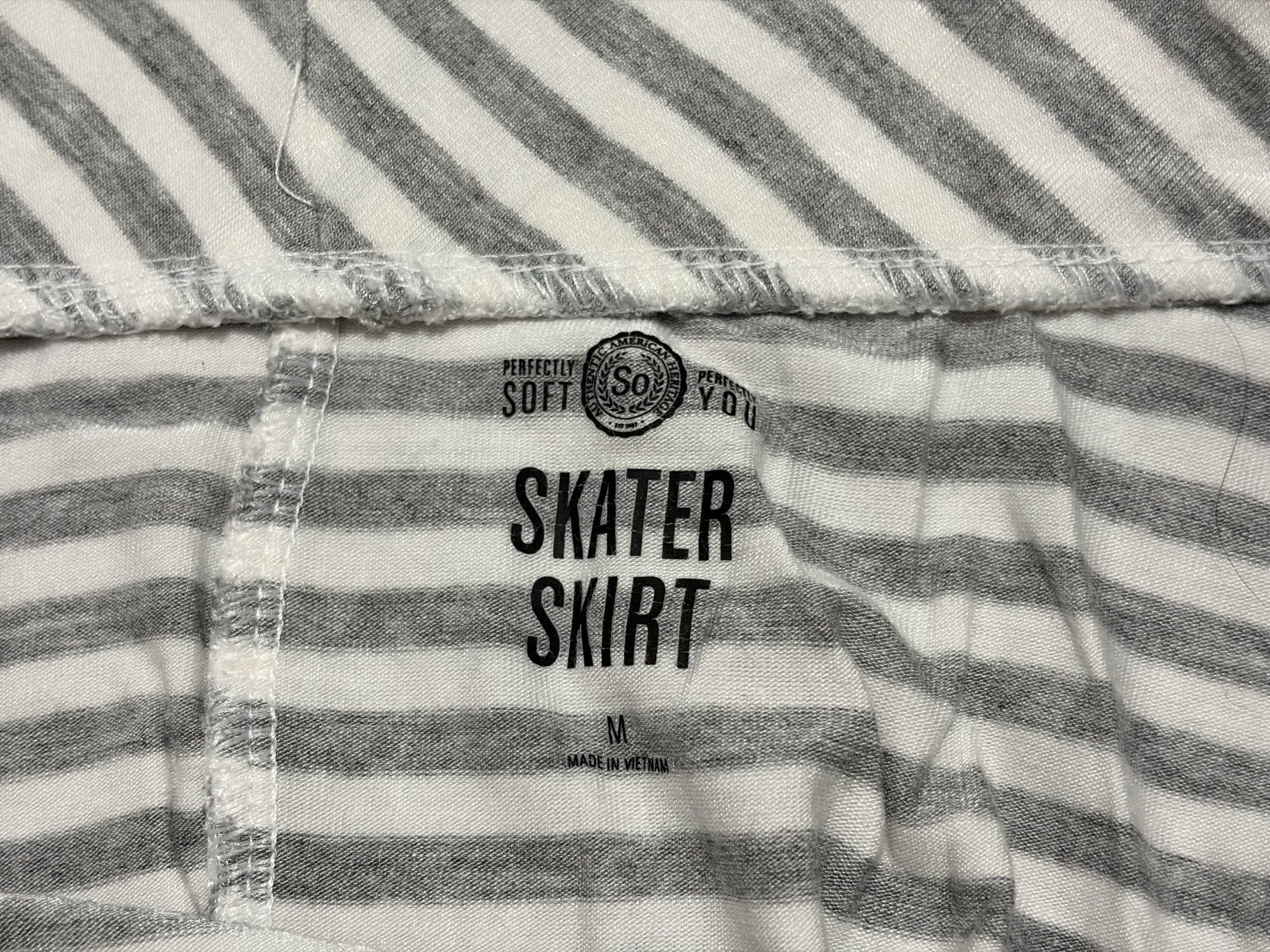 striped skirt (Category: Skirts) located in Las Pinas. Submitted by nylth (Listing ID 1417549572, Image 2). Description: - Striped Skater Skirt - Size: M - Condition: Used, worn a few times - Design: Classic striped pattern.