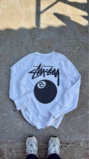 (Category: ) located in . Submitted by tshirt.thrift_ (Listing ID 1417573141, Image 1). Description: .