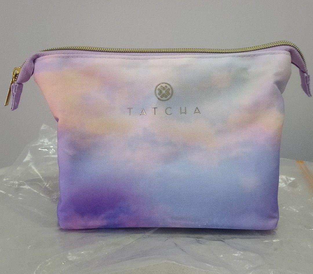 Tatcha Cosmetics Pouch (Category: Face Care) located in Antipolo. Submitted by legoninos.legoninas (Listing ID 1417461488, Image 1). Description: from Tatcha cosmetic bag/pouch brand new.