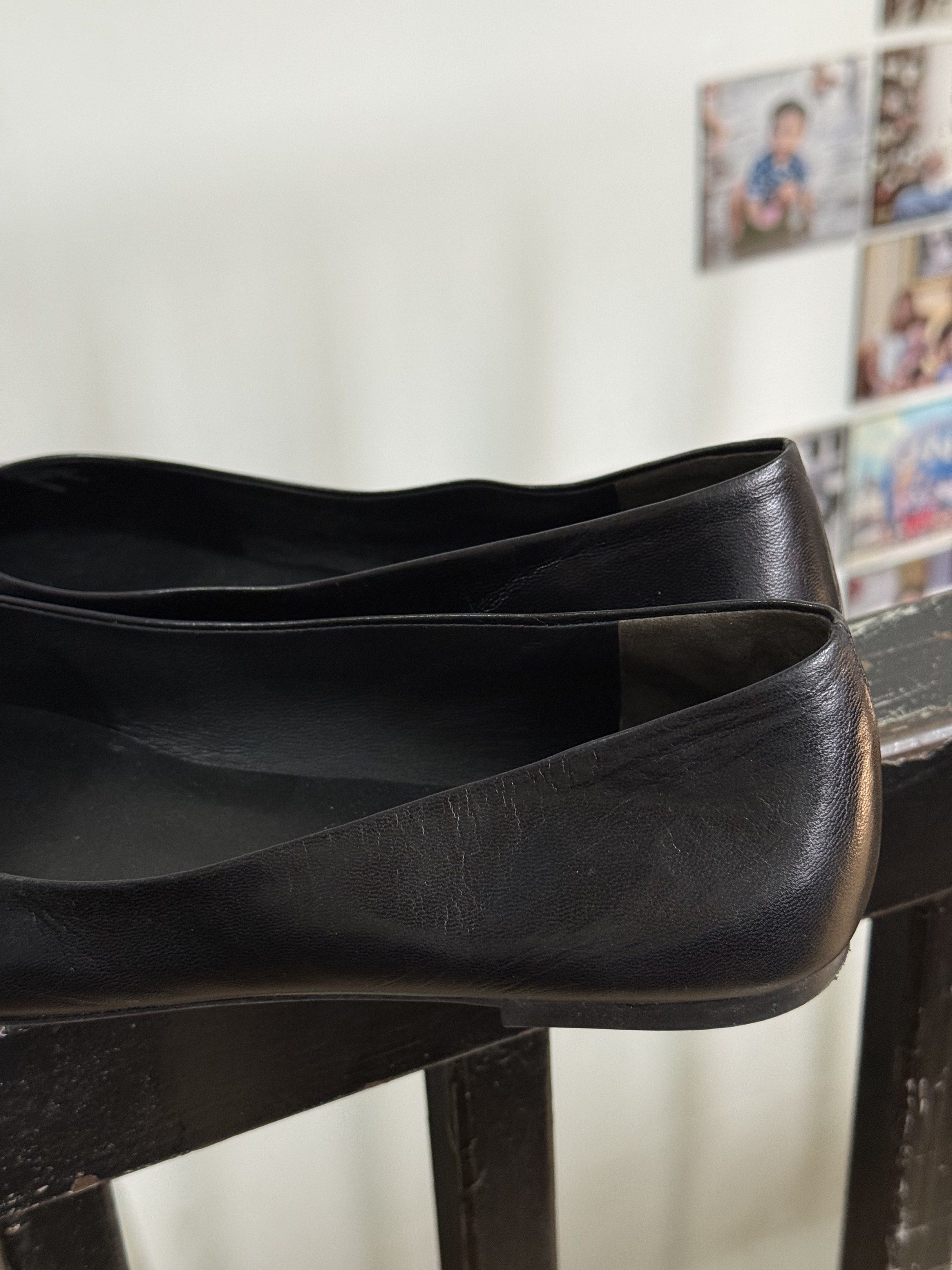 TB Georgia Ballet Paris Goat (Category: Flats & Sandals) located in Makati City. Submitted by jhennlt (Listing ID 1417422978, Image 3). Description: US bought Authentic Tory Burch Flats US 9.5 Used once RFS big for me MOP: Gcash or BPI Delivery c/o buyer.