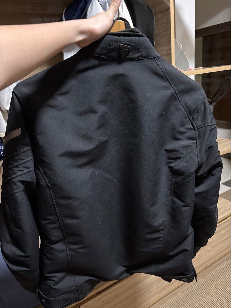 Triumph Motorcycle Jacket (Category: Coats, Jackets and Outerwear) located in Las Pinas. Submitted by judith012523 (Listing ID 1400304451, Image 3). Description: Triumph Riding Jacket for Men Size Medium One time lang nasuot Rfs : binenta na mutor.