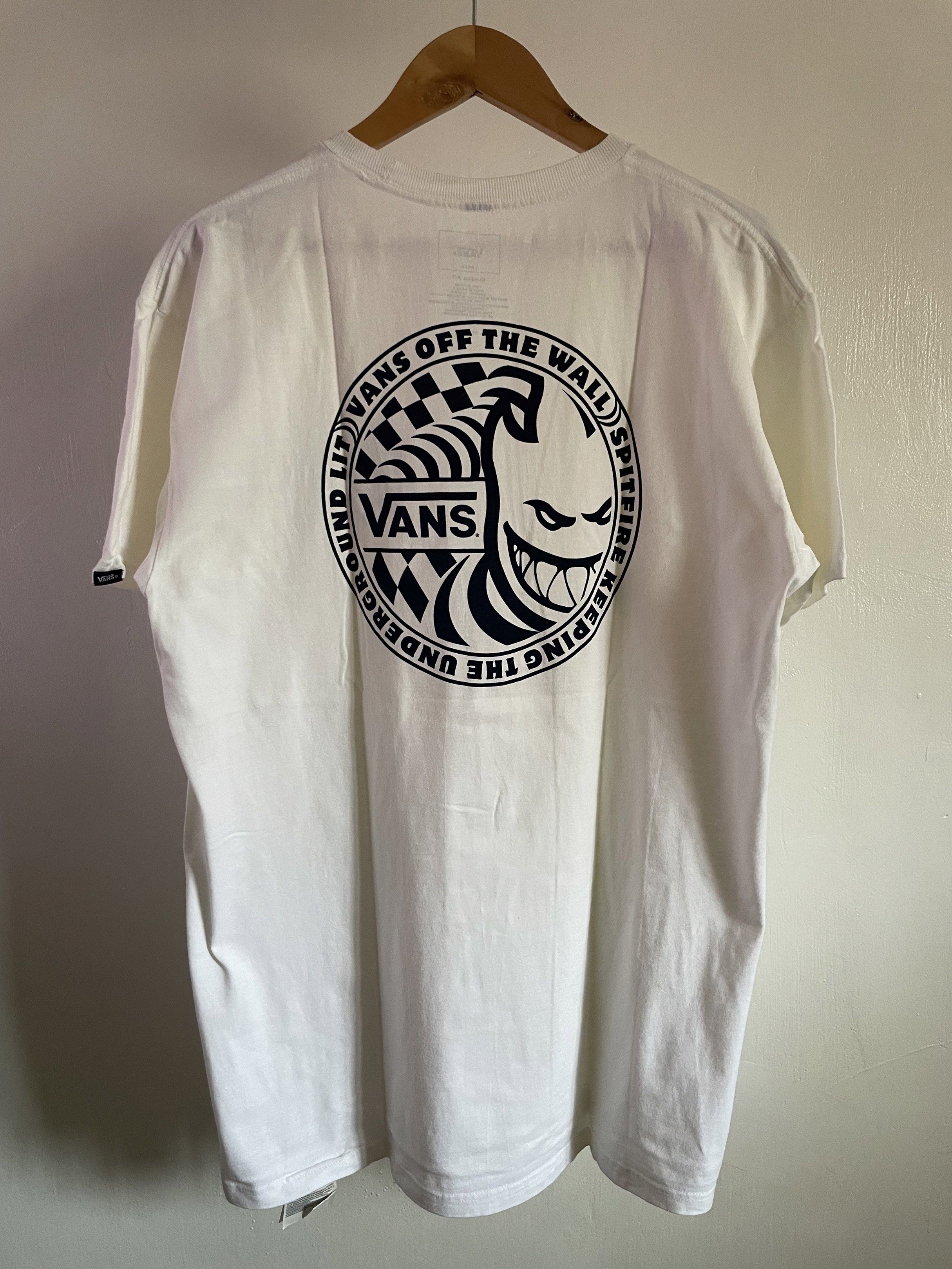 Vans tee x spitfire collaboration (Category: Tshirts & Polo Shirts ) located in Quezon City. Submitted by spehace (Listing ID 1417455264, Image 2). Description: 📌 Vans tee x Spitfire collaboration - Authentic - Color Rate 9/10 - With stains since na stock - But still in good condition - personal own not thrifted - Slightly nego - Declutter pm if interedted.
