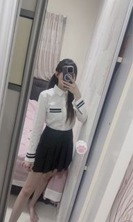 (Category: ) located in . Submitted by IUfangirl (Listing ID 1417432229, Image 1). Description: .