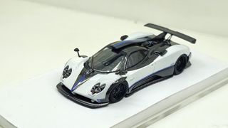 （分類：）位於 。 由 ajsty 提交（商品編號 1417755640，圖片 1）。簡介： 。