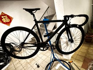 (Category: ) located in . Submitted by bikehorizon (Listing ID 1417660695, Image 1). Description: .