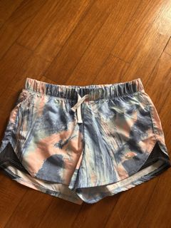 (Category: ) located in . Submitted by nicebrand (Listing ID 1417687836, Image 1). Description: .