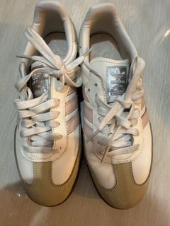 （分類：）位於 。 由 Debbie23L 提交（商品編號 1417789724，圖片 1）。簡介： 。