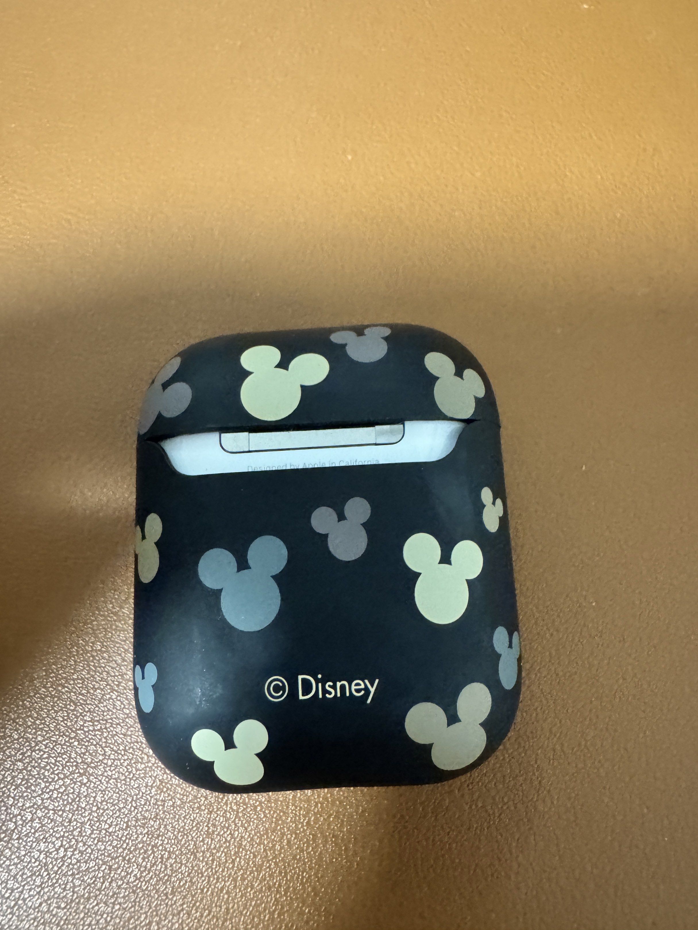 Apple AirPods gen 1