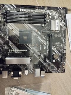 （分類：）位於 。 由 ChowNoir 提交（商品編號 1417716199，圖片 1）。簡介： 。