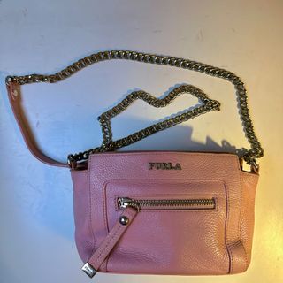 (Category: ) located in . Submitted by delisgood (Listing ID 1417757750, Image 1). Description: .