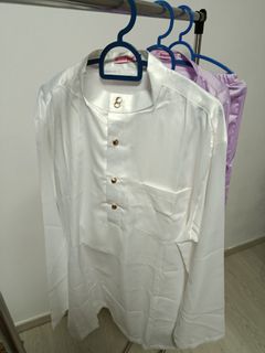 (Category: ) located in . Submitted by mrgoodgoods (Listing ID 1417779857, Image 1). Description: .
