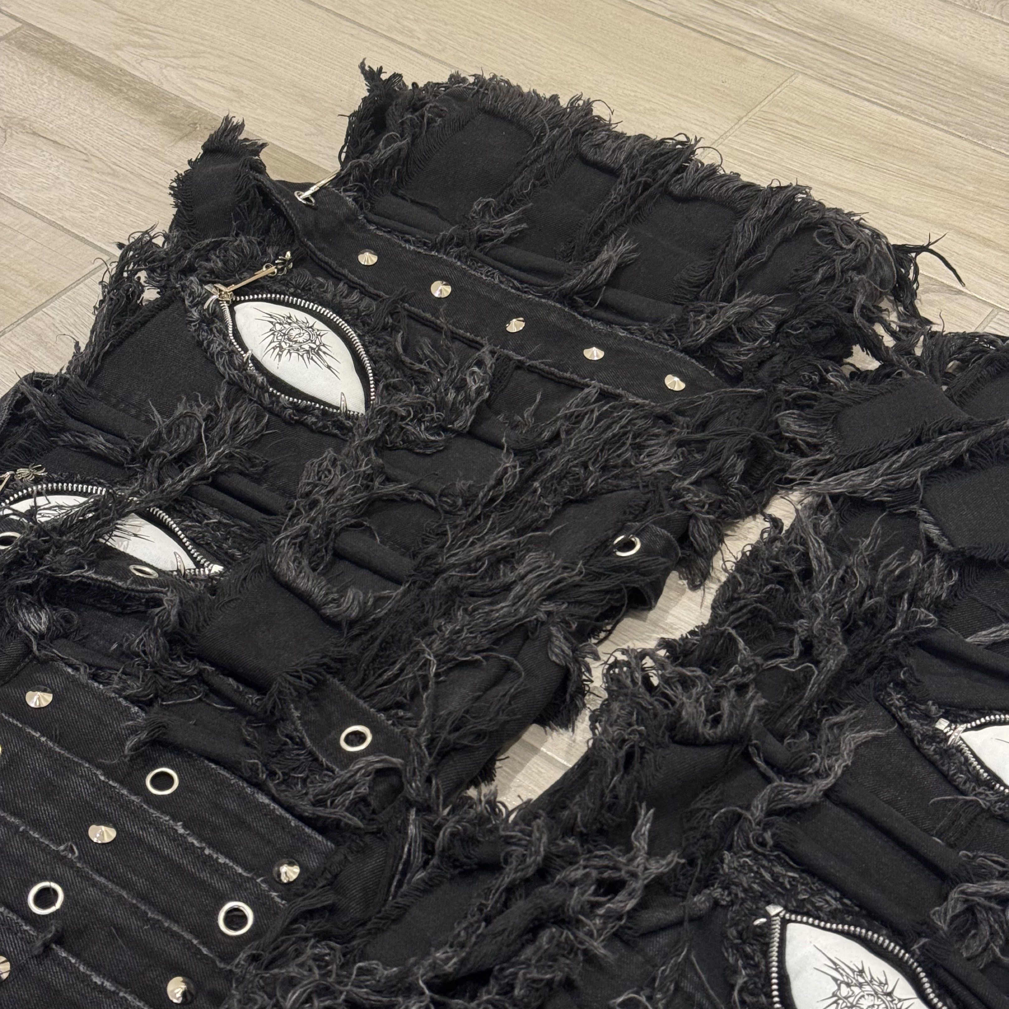 Uniz world black monster pants, 他的時尚, 褲子, 其他長褲在旋轉拍賣