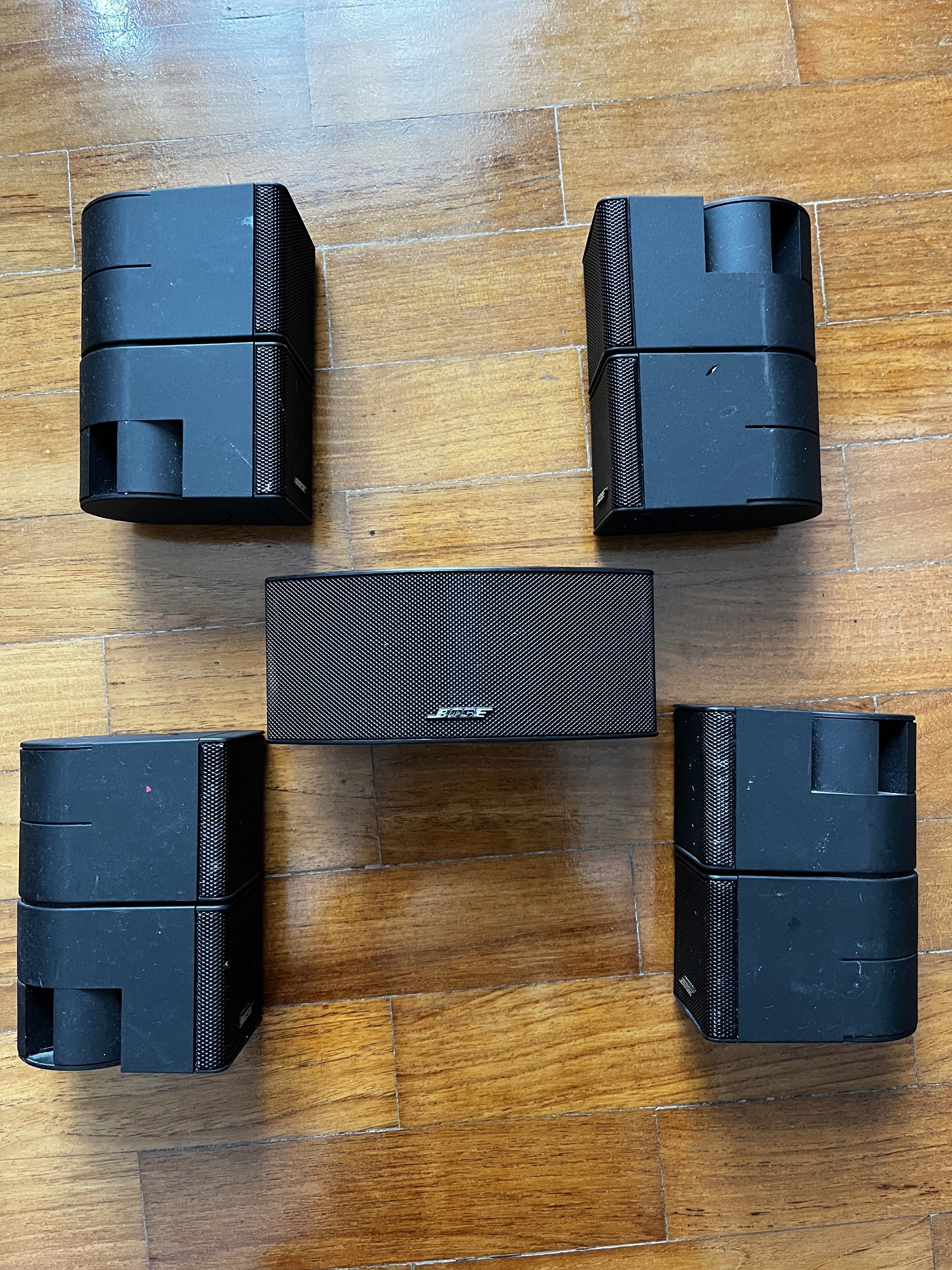 Bose lifestyle home theatre  Speaker set