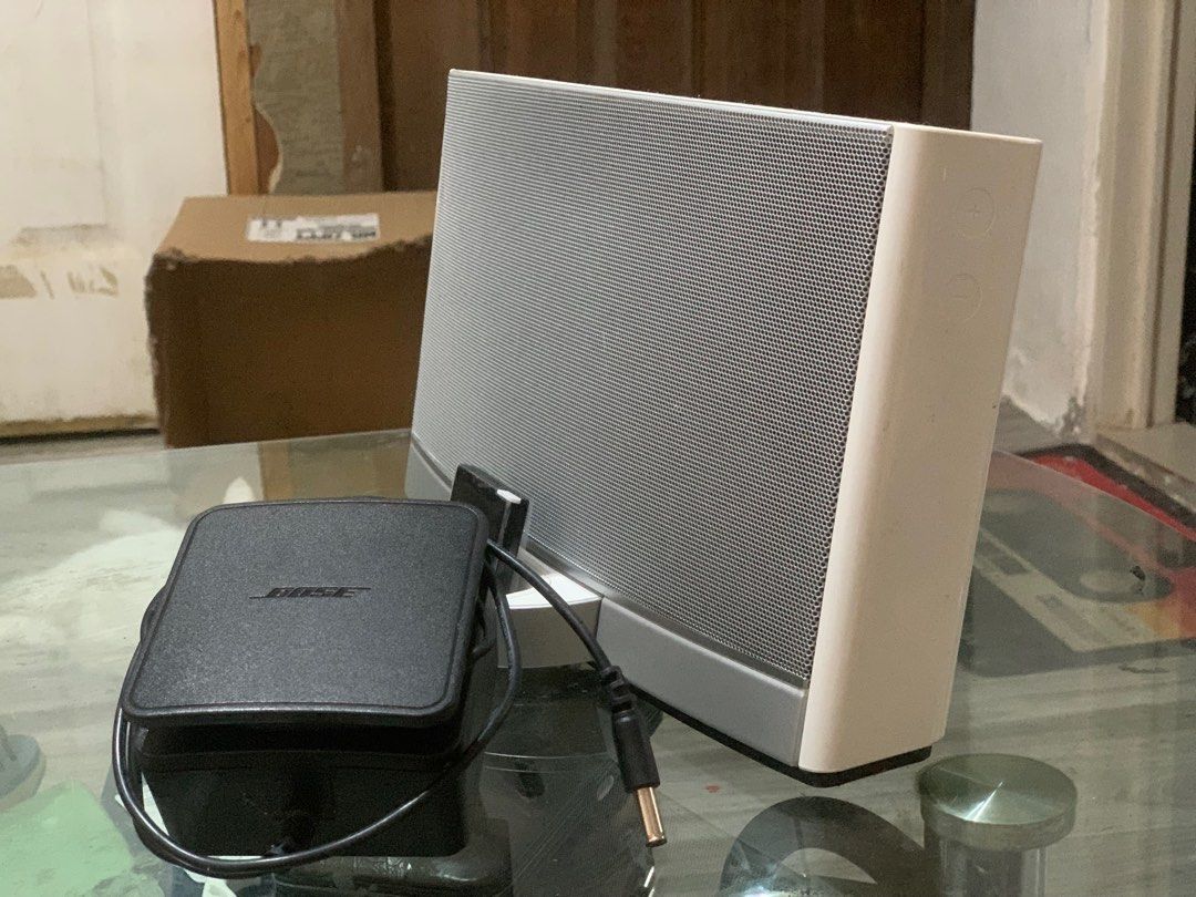 Bose sound dock speaker (Category: Soundbars, Speakers & Amplifiers) located in Taytay. Submitted by the_fort (Listing ID 1417658100, Image 3). Description: For sale Bose sound dock speaker Very good condition Battery Power adapter Bluetooth No remote 8,500 pesos Taytay rizal.