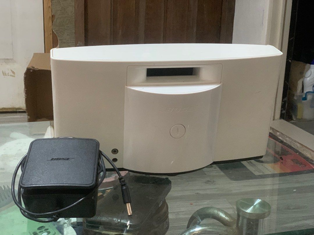 Bose sound dock speaker (Category: Soundbars, Speakers & Amplifiers) located in Taytay. Submitted by the_fort (Listing ID 1417658100, Image 2). Description: For sale Bose sound dock speaker Very good condition Battery Power adapter Bluetooth No remote 8,500 pesos Taytay rizal.