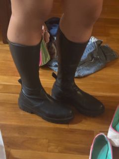 (Category: ) located in . Submitted by thicccccc (Listing ID 1417786358, Image 1). Description: .