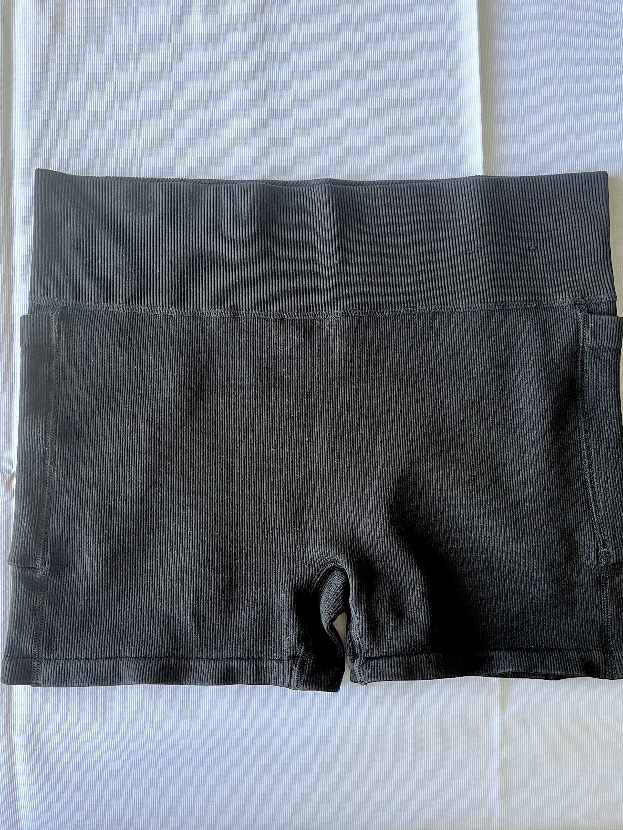 Oversized Cotton On Black Ribbed Cycling (Category: Shorts) located in Cebu City. Submitted by mendycloset (Listing ID 1417707852, Image 2). Description: .