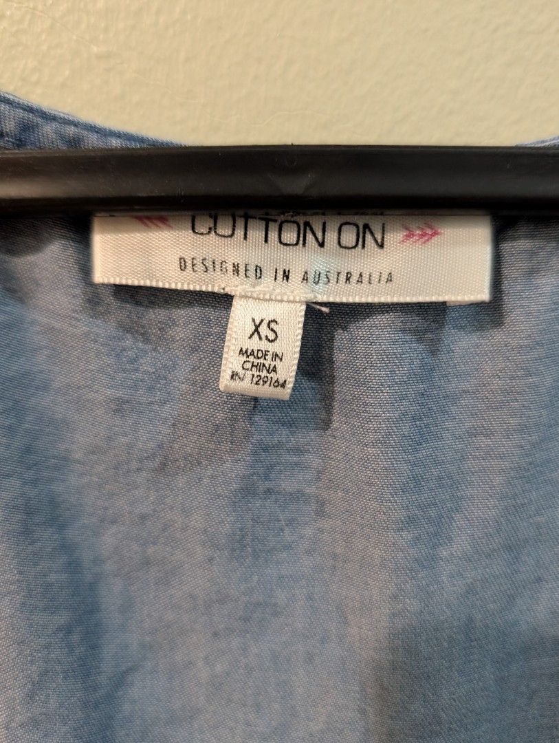 Cotton On Denim Romper XS (Category: Rompers) located in Manila. Submitted by csisters3 (Listing ID 1417739783, Image 2). Description: Cotton On denim romper, XS size. Features a V-neck, and sleeveless design. Light blue denim wash. Perfect for casual wear..