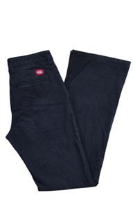(Category: ) located in . Submitted by archie.abdullathrift (Listing ID 1417644971, Image 1). Description: .