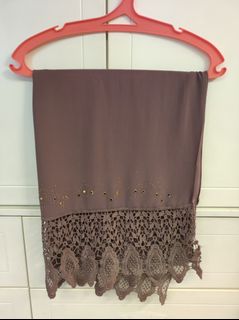 (Category: ) located in . Submitted by faraellapreloved (Listing ID 1417719079, Image 1). Description: .