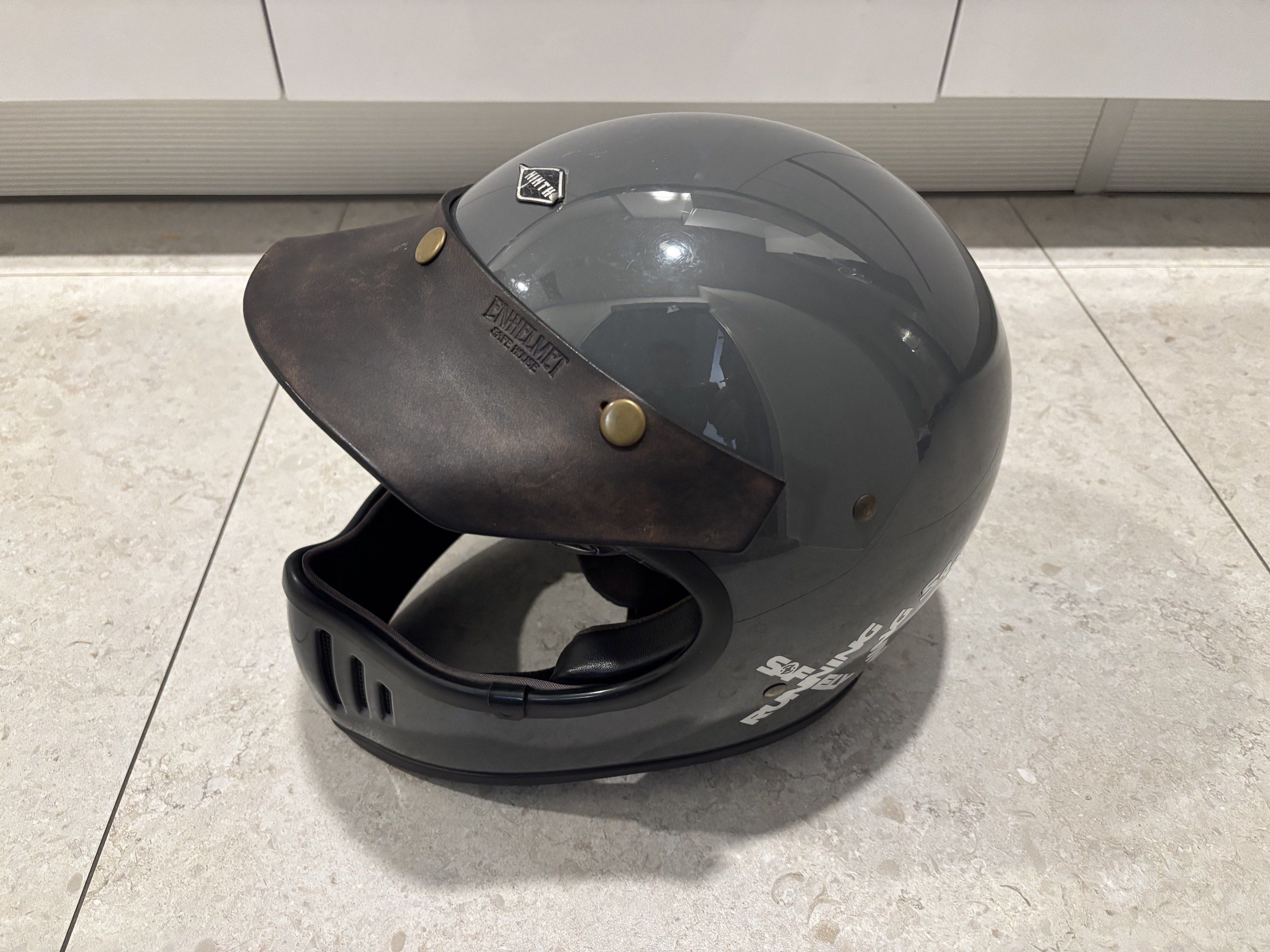 ENhelmet 真皮安全帽簷, 汽機車零配件在旋轉拍賣