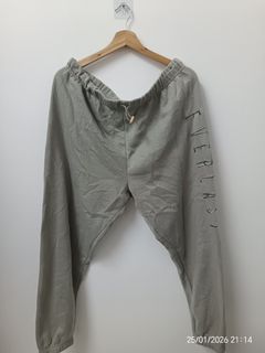 (Category: ) located in . Submitted by wansssthriftstore (Listing ID 1417791637, Image 1). Description: .