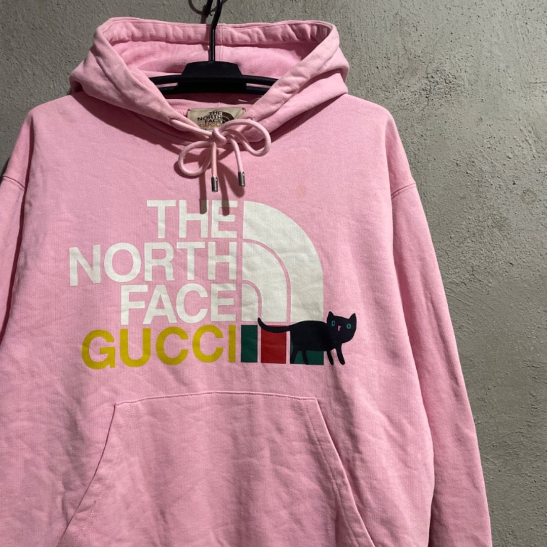 Gucci - The North Face Pullover Hoodie Jacket (Category: Luxury Apparel) located in Bacolod City. Submitted by cast.archives (Listing ID 1417616176, Image 2). Description: Gucci - The North Fave Pullover Hoodie Jacket Tagged size: XS Size: Medium Condition: Good Flaw: Need wash.