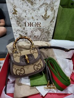 (Category: ) located in . Submitted by Tiffanychee (Listing ID 1417765878, Image 1). Description: .