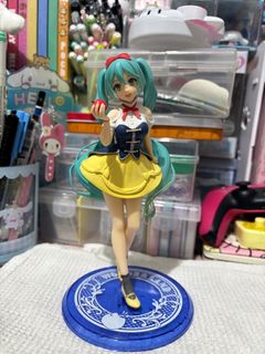 (Category: ) located in . Submitted by strawhanii (Listing ID 1417719674, Image 1). Description: .