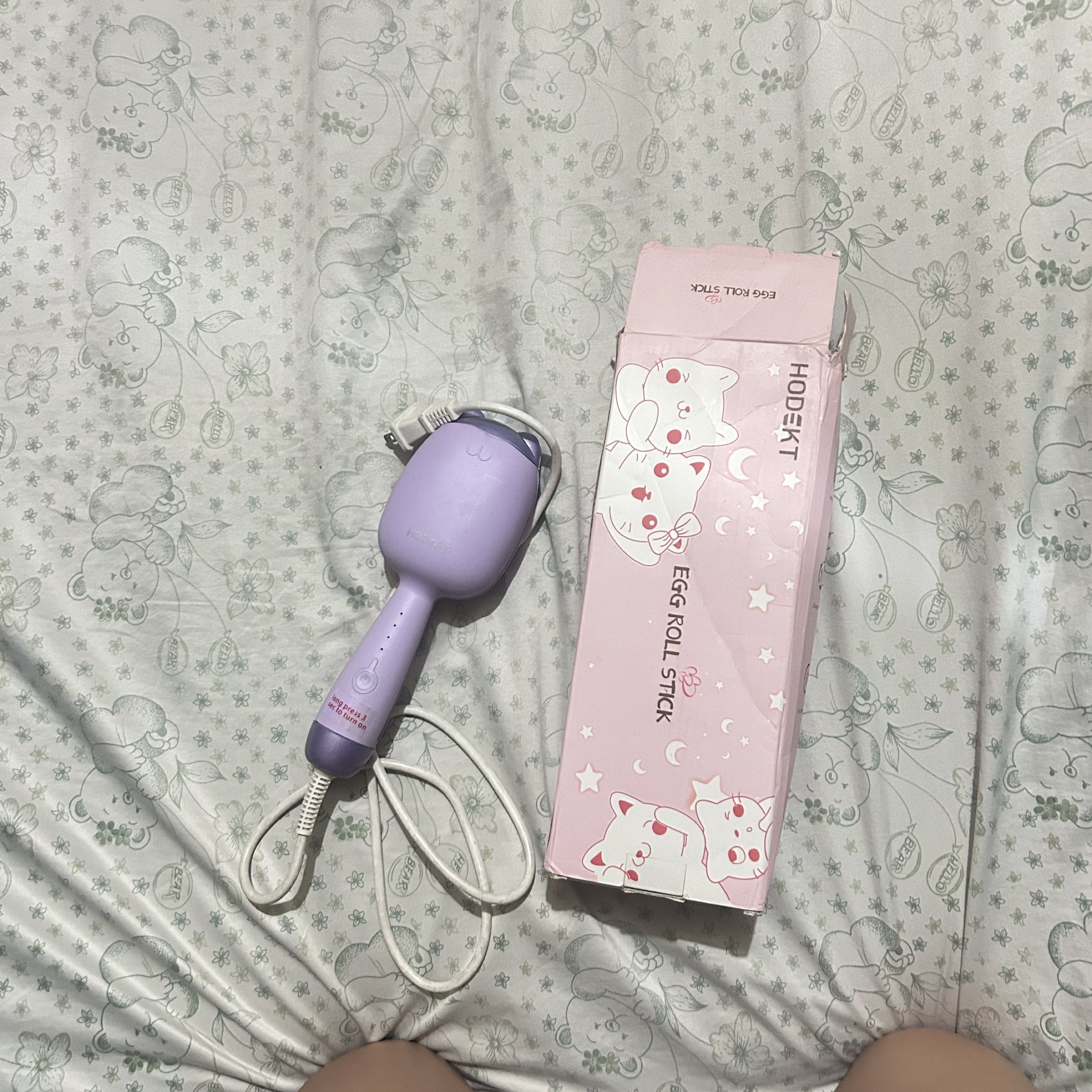 HODEKT Wave Curling Iron Egg Roll Stick (Category: Hair) located in Caloocan City. Submitted by sachinagi (Listing ID 1417714664, Image 2). Description: HODEKT Egg Roll Stick.