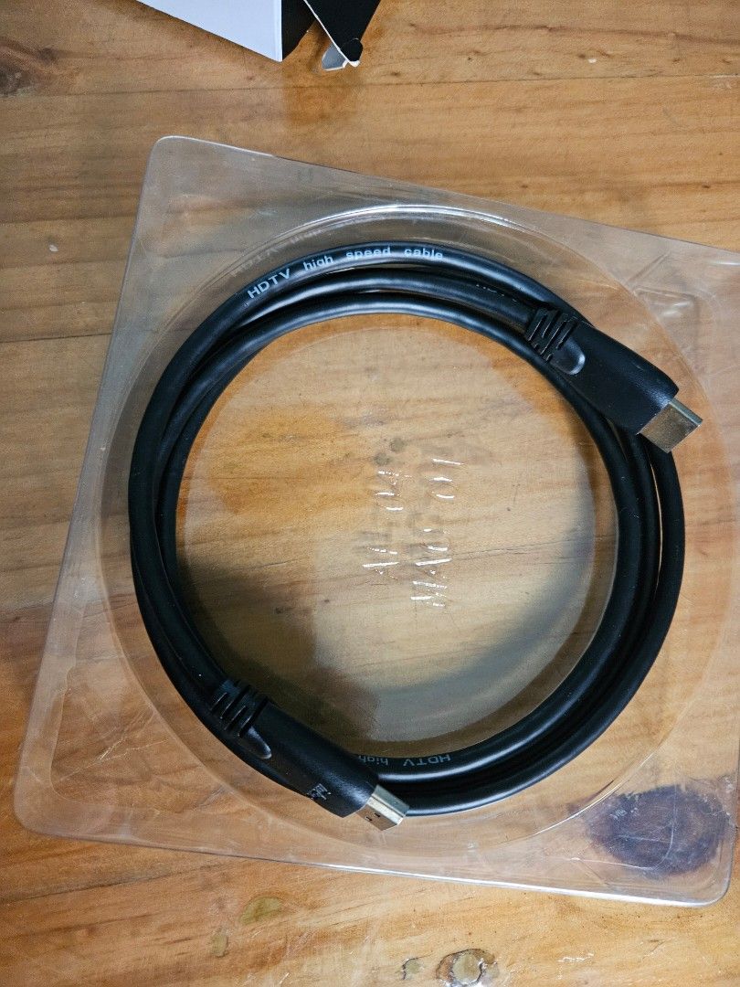 inkax HDMI Cable 4K Ultra HD (Category: Cables & Adaptors) located in Antipolo. Submitted by ibskikayshop (Listing ID 1417612803, Image 1). Description: - Inkax HDMI Cable AL-04 - Supports 4K Ultra HD resolution - 15 meters long - Compatible with TV, monitor, and game console - Brand new, in original packaging.
