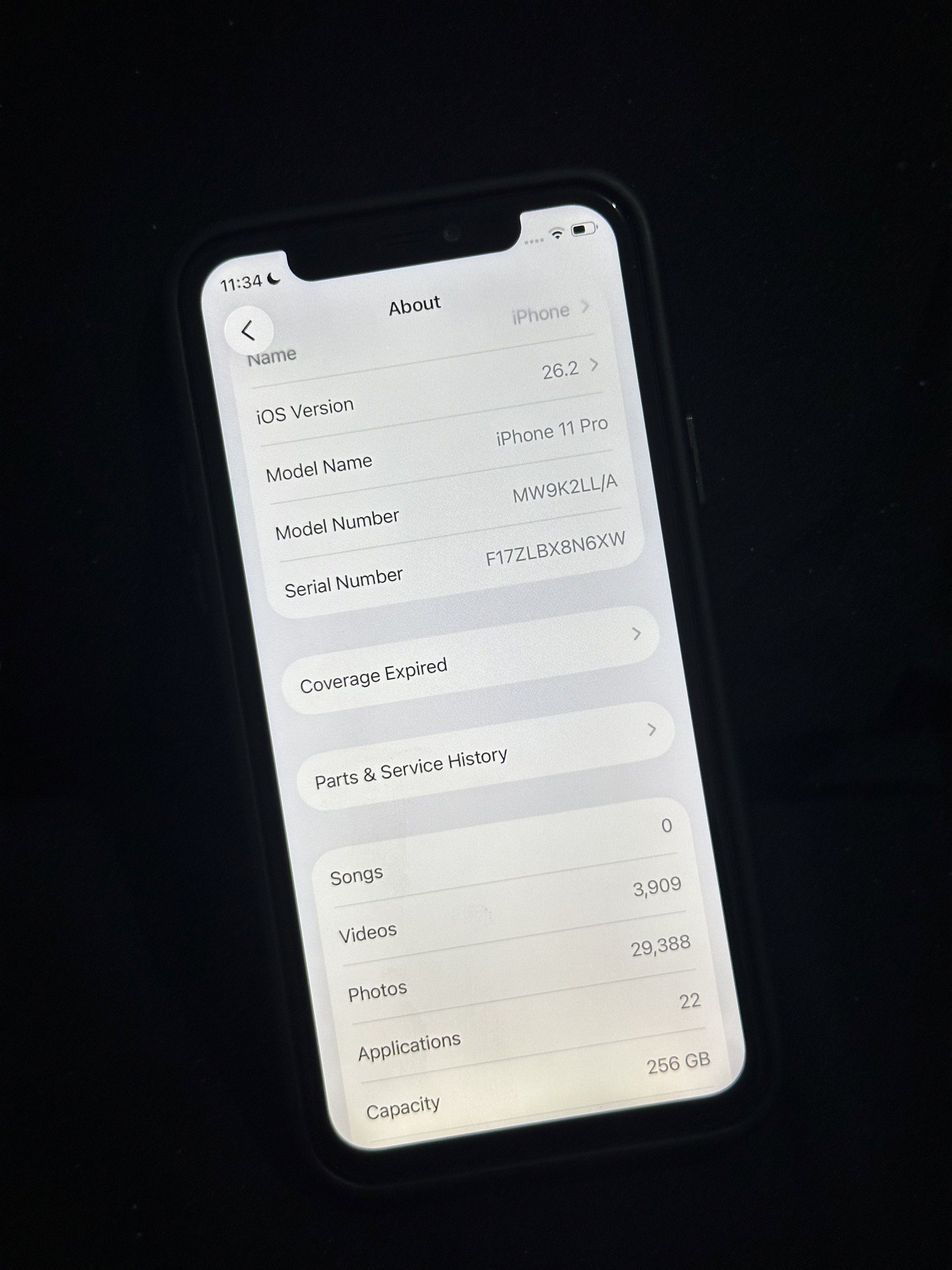 Iphone 11 Pro 256gb Midnight Green (Category: iPhone 11 Series) located in Cavite. Submitted by leeuelnextdoor (Listing ID 1417726073, Image 2). Description: For Sale Iphone 11 Pro 256gb ₱9,800 Iphone 11 Pro Midnight Green 256gb IOS 26.2 Working True Tone Replaced OLED LCD No Sim Restrictions (Any Sim) 74% Battery Health (Original) Replaced OLED LCD No Face ID (Issue detected after update) Inclusions: Box Cases Location General Trias, Cavite.