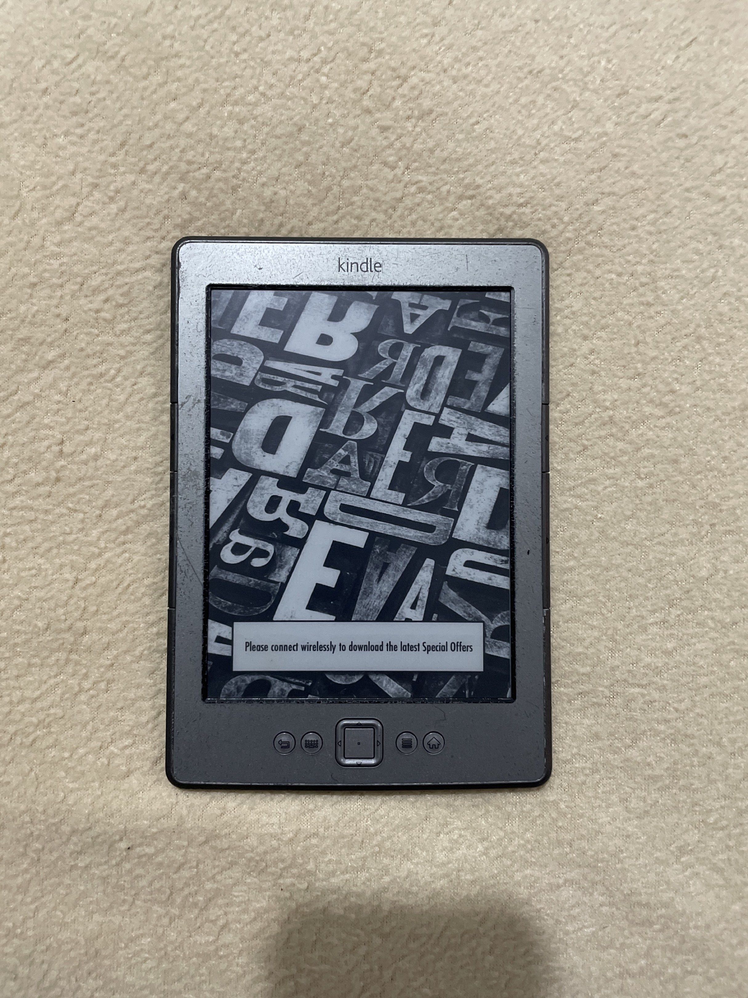 Kindle 4th Gen | 6” E Ink | Wi-Fi | 1,800+ Books | Physical Navigation (Category: E-Readers) located in Paranaque City. Submitted by yourneighbortotoro (Listing ID 1417706221, Image 1). Description: 🧠 Lightweight and loaded — Kindle 4th Gen offers crisp E Ink reading with a massive preloaded library 📚 Perfect for travel, study, and offline reading anytime This Kindle 4th Gen features a 6” glare-free E Ink screen, button-based navigation, and ov