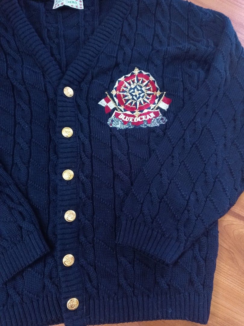 Knitted sweater for women (Category: Coats, Jackets and Outerwear) located in Cabuyao City. Submitted by Mgpassion. (Listing ID 1417607177, Image 2). Description: L-54cm W-41cm dark blue via j&t.