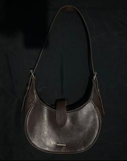 (Kategori: ) berada di . Dikirim oleh teeppreloved (ID iklan 1417768098, Gambar 1). Deskripsi: .