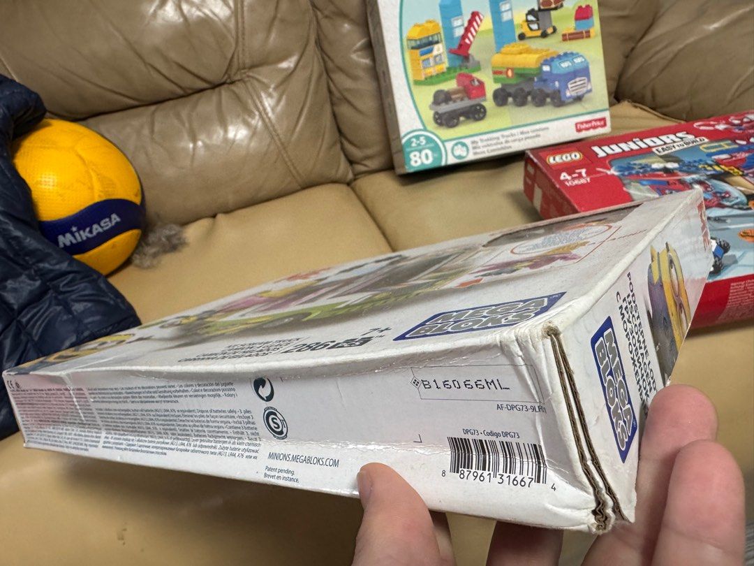 Mega Blocks （分類：嬰兒玩具）位於 Hong Kong。 由 eddylinlin 提交（商品編號 1417632357，圖片 3）。簡介： 全新mega blocks 玩具 兩盒共售$120 不散 旺角太子深水埗大角咀交收。