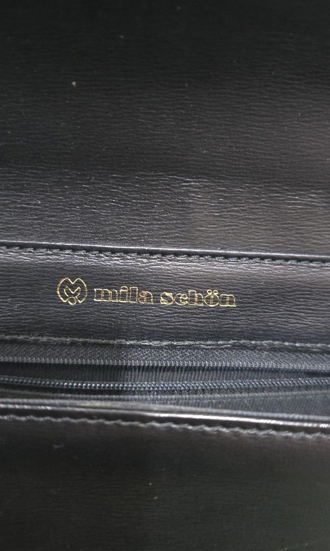 Mila Schon Handbag (Category: Luxury Bags & Wallets) located in Bacoor. Submitted by deux_trading_corporation (Listing ID 1417805669, Image 2). Description: Mila Schön Handbag. Like New. Negotiable.