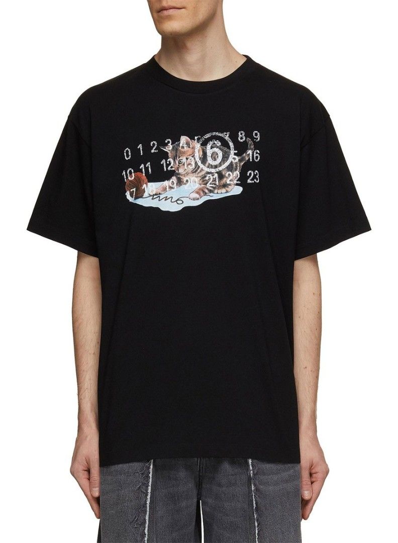 MM6 Maison Margiela Numerical Kitty Shirt (Category: Luxury Apparel) located in Agoo. Submitted by fitzmatic15 (Listing ID 1417617777, Image 1). Description: MM6 Maison Margiela Numerical Kitty Shirt Size 6 19.5width 25length excellent condi.
