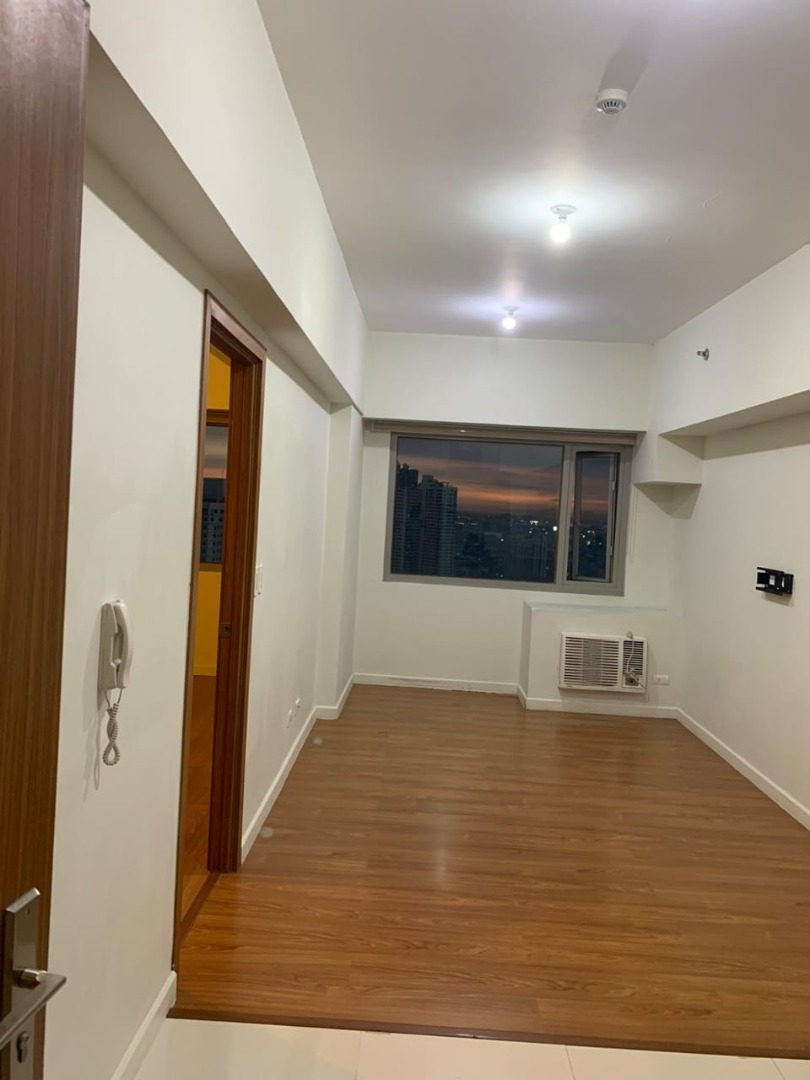 (Category: ) located in . Submitted by jep2poon (Listing ID 1417704018, Image 1). Description: .