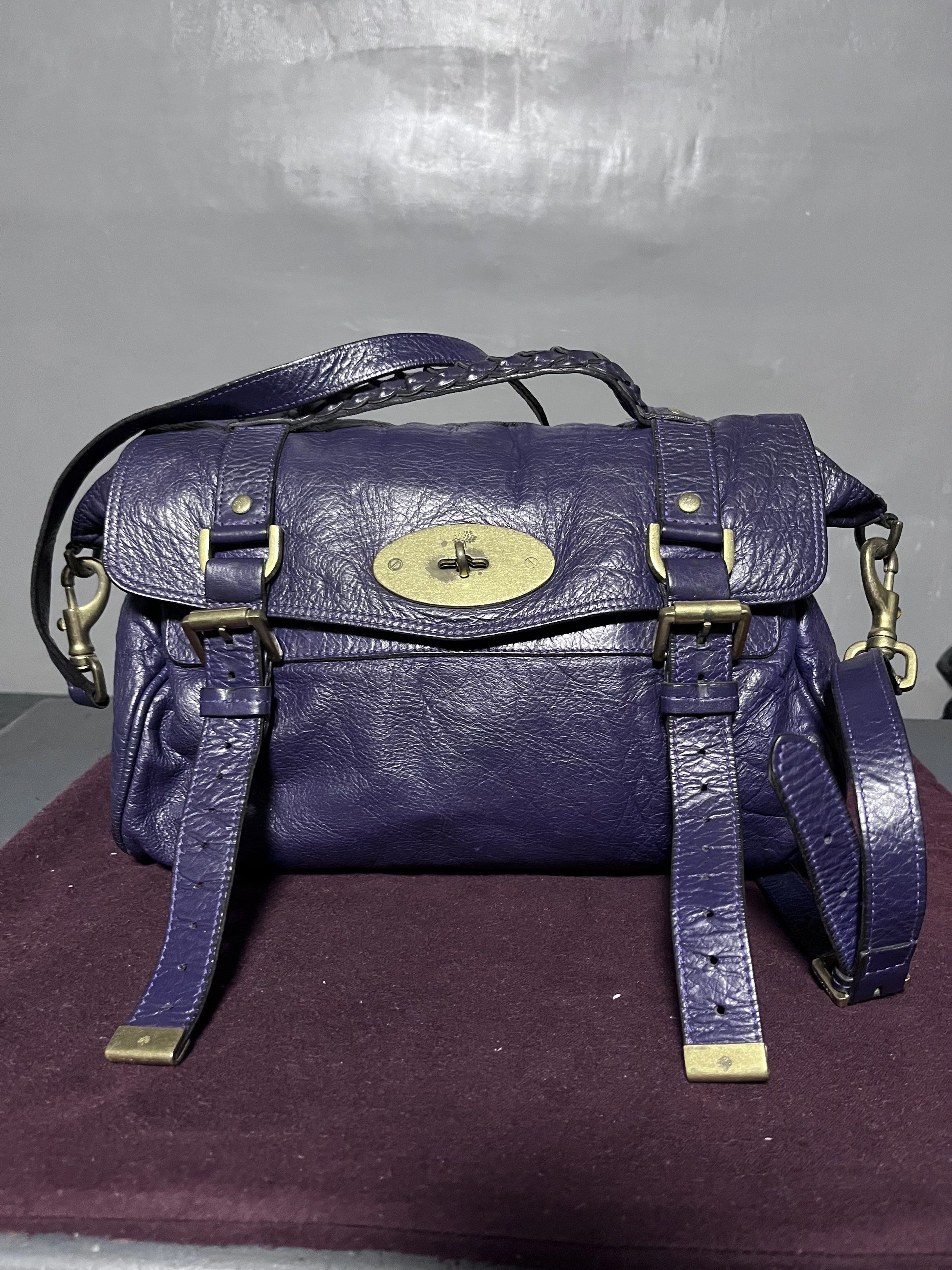 Mulberry Alexa Satchel Bag - Violet (Category: Luxury Bags & Wallets) located in Quezon City. Submitted by raycruz55 (Listing ID 1417709099, Image 2). Description: - AUTHENTIC Mulberry Alexa Satchel Bag - Color: Violet - Complete with DUST BAG & PAPERS - Condition: Lightly Used; no major flaws, the leather just needs a bit of cleaning (see last picture).