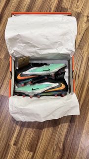 (Category: ) located in . Submitted by mrzstore1 (Listing ID 1416354446, Image 1). Description: .