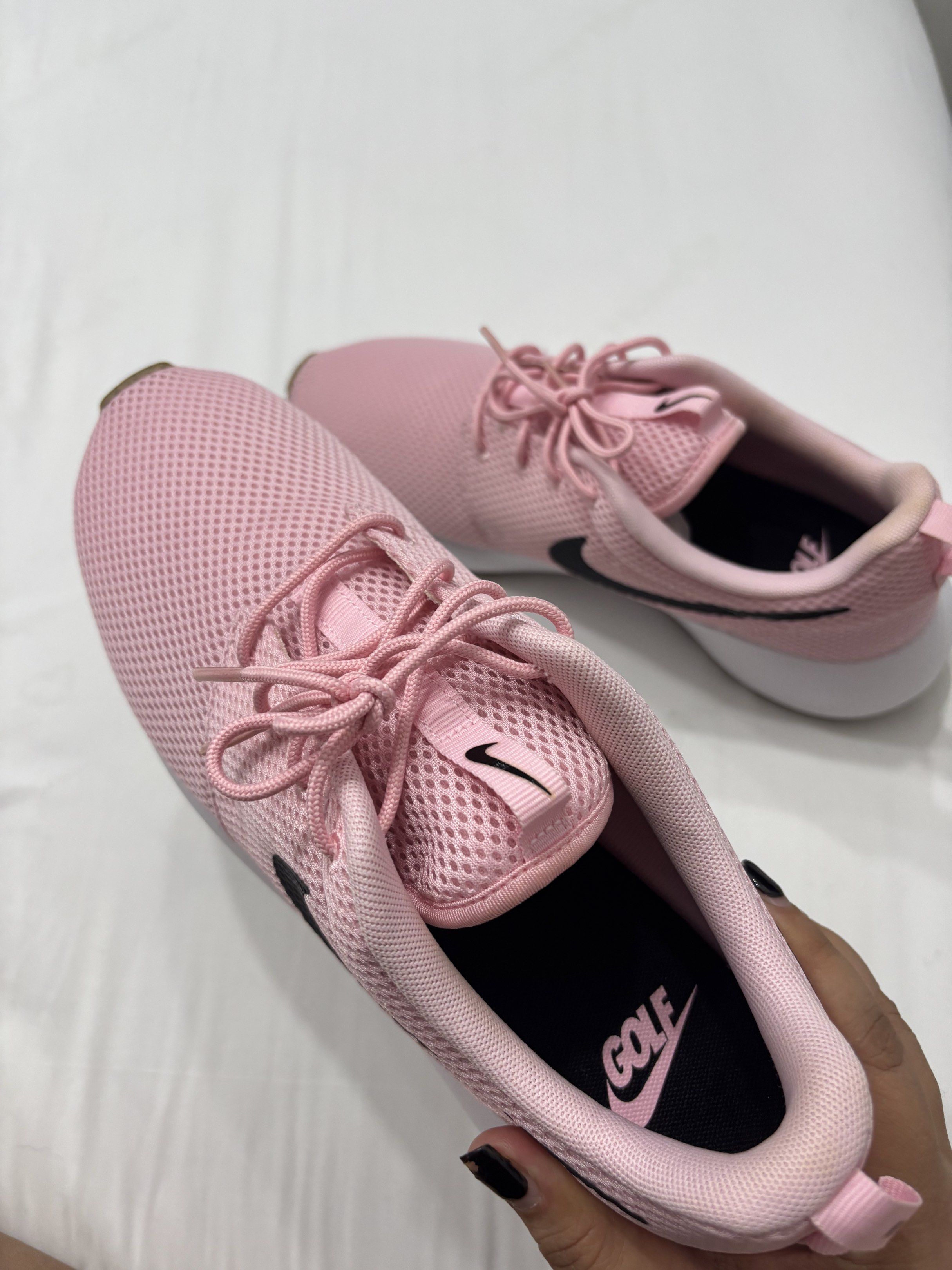 Nike Roshe Golf Shoes - Pink (Category: Sneakers) located in San Fernando. Submitted by mhedkm (Listing ID 1417766922, Image 3). Description: - Pink Nike Roshe golf shoes - Black Nike swoosh - "GOLF" printed on insole - White sole with brown bottom - Pink laces - Pink pull tab at heel Size - US 9.5 .
