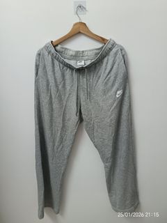 (Category: ) located in . Submitted by wansssthriftstore (Listing ID 1417792598, Image 1). Description: .